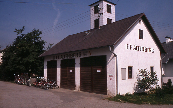 Altes Feuerwehrhaus 1981.jpg