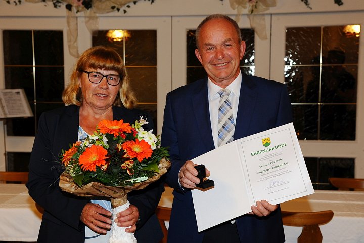 20210901_211720_Ehrenring.jpg
