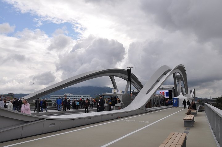20210828_101929_Eroeff_Bruecke.jpg