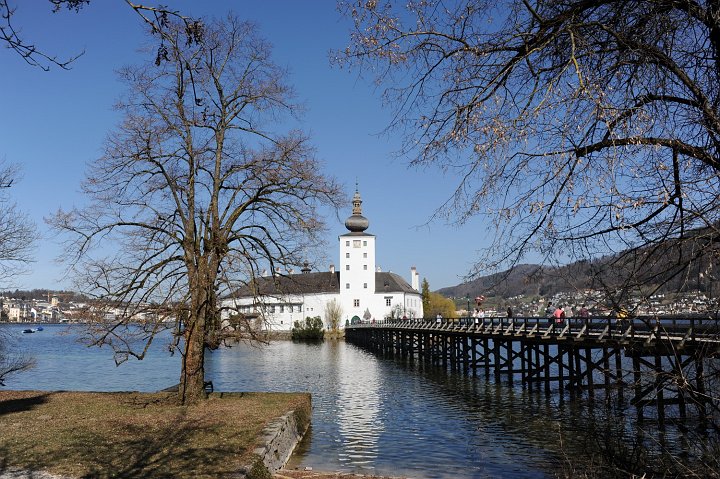 20210330_155558_Schloss_Orth.JPG
