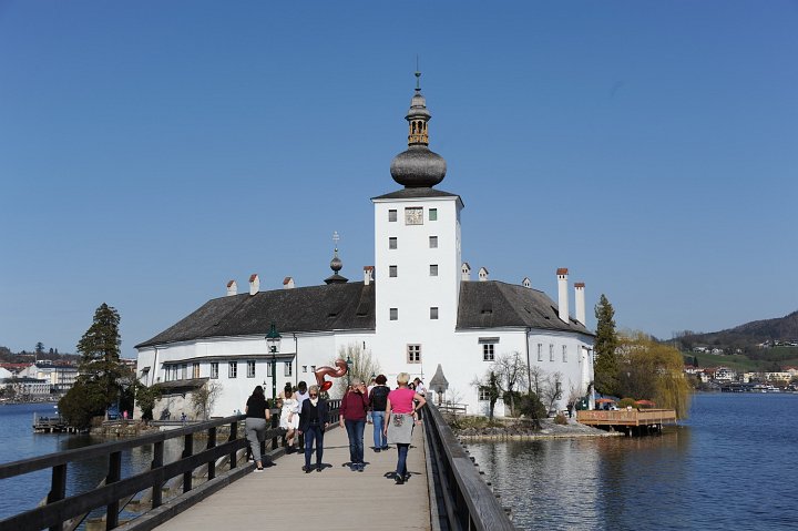 20210330_155635_Schloss_Orth.JPG