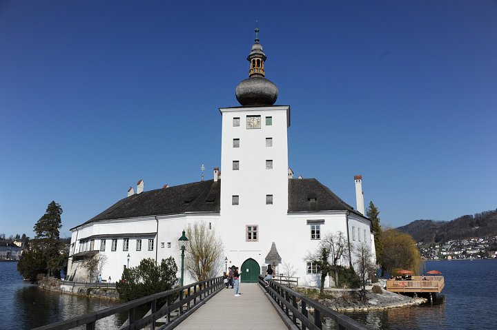 20210330_161657_Schloss_Orth.JPG