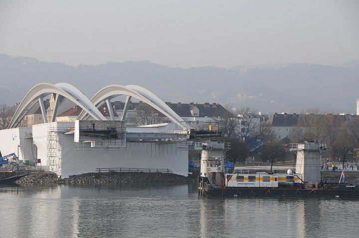 20210223_164632_Eisenbahnbruecke.JPG