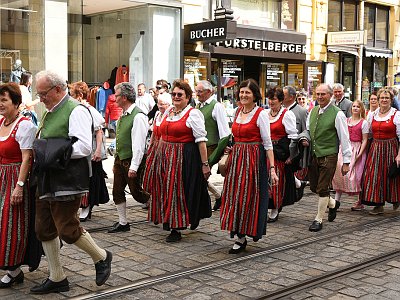 20230429 035 Maibaum Aufstellen Linz