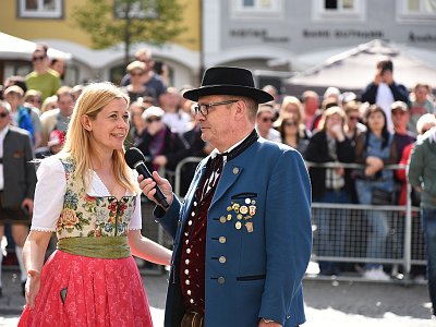 20230429 069 Maibaum Aufstellen Linz