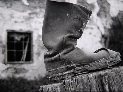 13Alter Stiefel