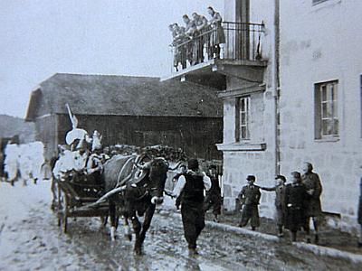 003 Faschingszug 1946 mit Winklerstadl