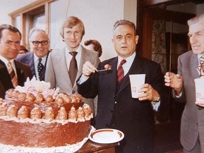 017  Cafeeroeffnung Pockfuss  1976