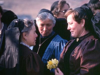 022 Kopftuchgruppe 1979