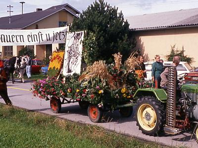 036 Bauern einst und jetzt 90