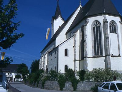 008 Kirche Ost 2000