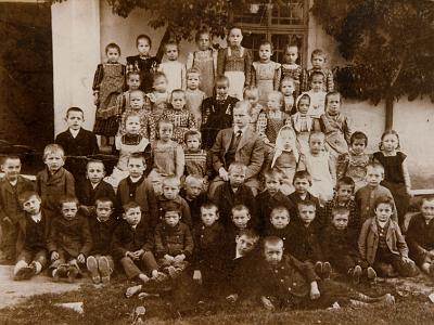 003 Schulklasse 1914