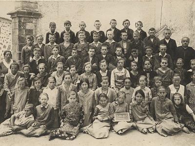 004 Schulklasse 1932