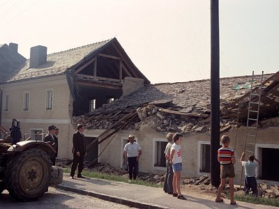 1977 Pfarrheim Abbruch 03