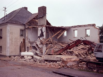 1977 Pfarrheim Abbruch 04