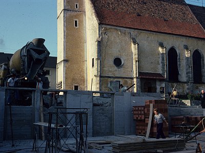 1977 Pfarrheim Neubau 03