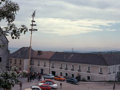 015 Pfarrheim 1977