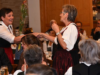 20231119 105532 Goldhauben 50 Jahre