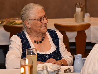 20231119 105843 Goldhauben 50 Jahre