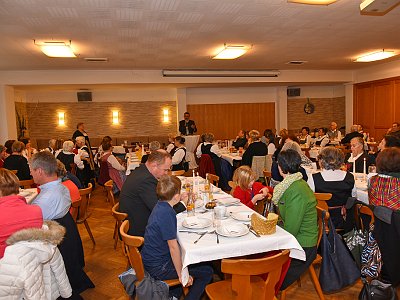 20231119 110649 Goldhauben 50 Jahre