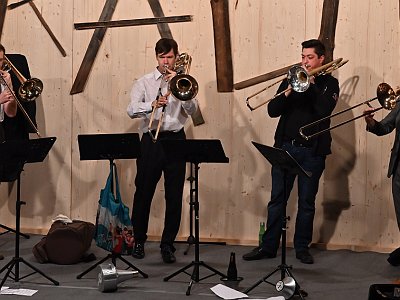 20231130 213339 Trombone Attraction DD