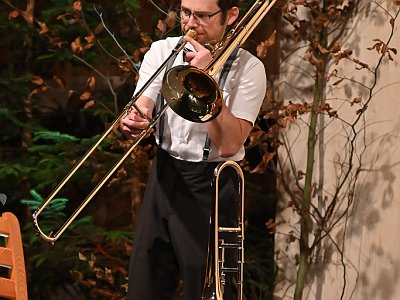 20231130 222119 Trombone Attraction DD