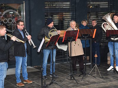 20251207 113749 Adventmarkt LP