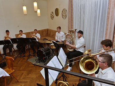 20251121 195342 Ehrenzeichen Ehrenrose AW