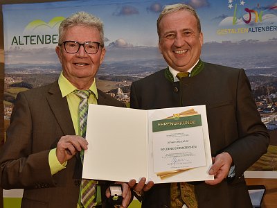 20251121 204359 Ehrenzeichen Ehrenrose AW