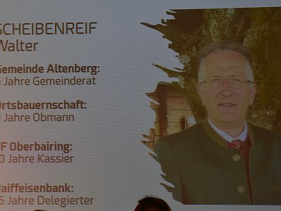 20251121 204642 Ehrenzeichen Ehrenrose AW