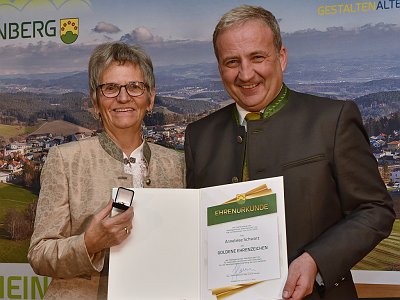 20251121 205018 Ehrenzeichen Ehrenrose AW