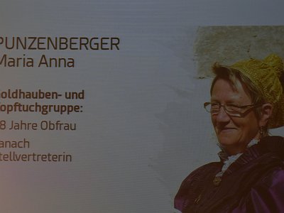 20251121 210713 Ehrenzeichen Ehrenrose AW