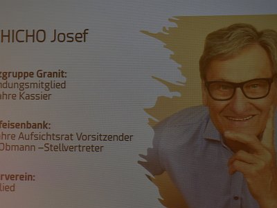 20251121 211015 Ehrenzeichen Ehrenrose AW