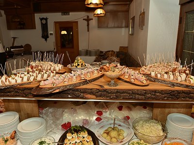 20251121 212601 Ehrenzeichen Ehrenrose AW