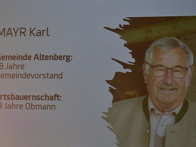 20251121 213552 Ehrenzeichen Ehrenrose AW