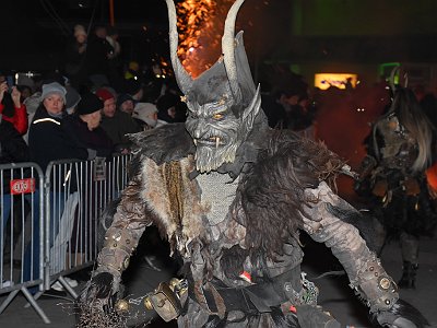 20251122 173618 Perchtenlauf LP