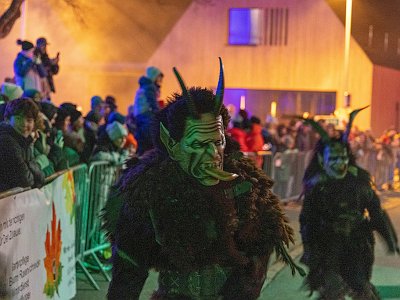 2025 Best of 56 : Altenberg, Canon EOS R5, Canon RF 24-105mm 4.0 L IS USM, Europa, Herbst, Kamera, Kameradaten, Kontinente, Licht/Effekte, Licht/Gestaltung, Nachmittag ab 13:00, Nacht, Natur, Oberösterreich, Objektiv, Perchten, Tageszeiten, Veranstaltungen, Österreich